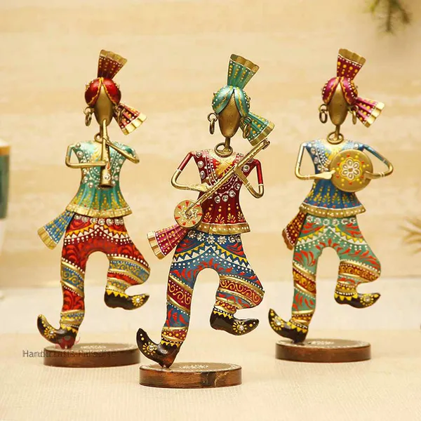 Multicolor_Wrought_Iron_Musical_Dancing_Men_Showpiece_(Set_Of_3Pc)_-_13_Inch