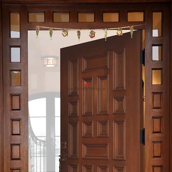 Multicolor_Door_Bandhanwar_With_Om_Shaped_Motiff