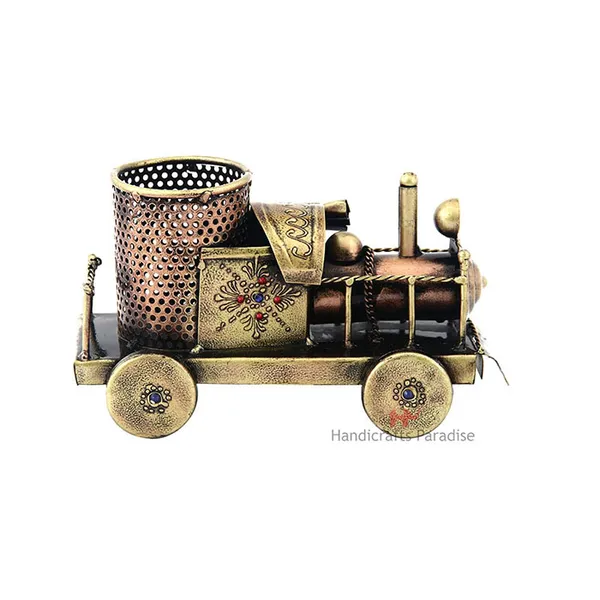 Rust_Golden_Engine_Shape_Penstand_In_Iron