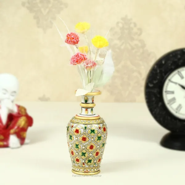 White_Marble_Flower_Vase_With_Emboss_Painted_Mehrab_Design