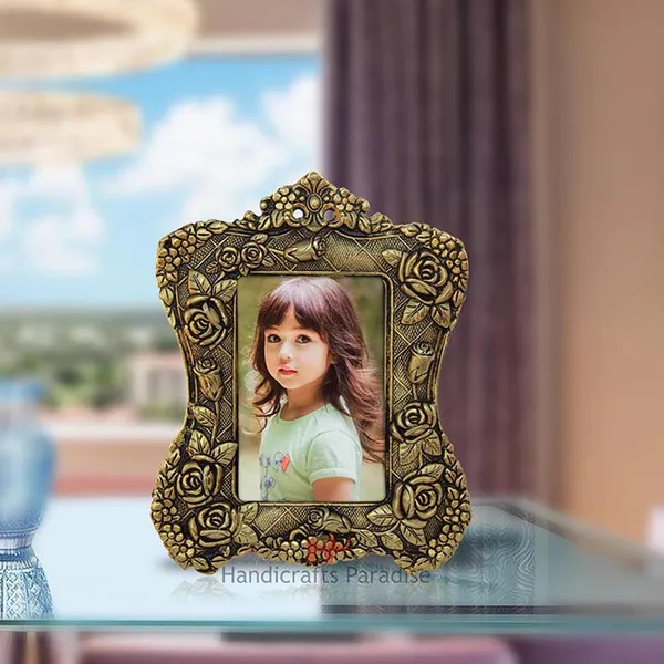 Golden_Antique_Victorian_Style_Aluminium_Photo_Frame_With_Floral_Motif