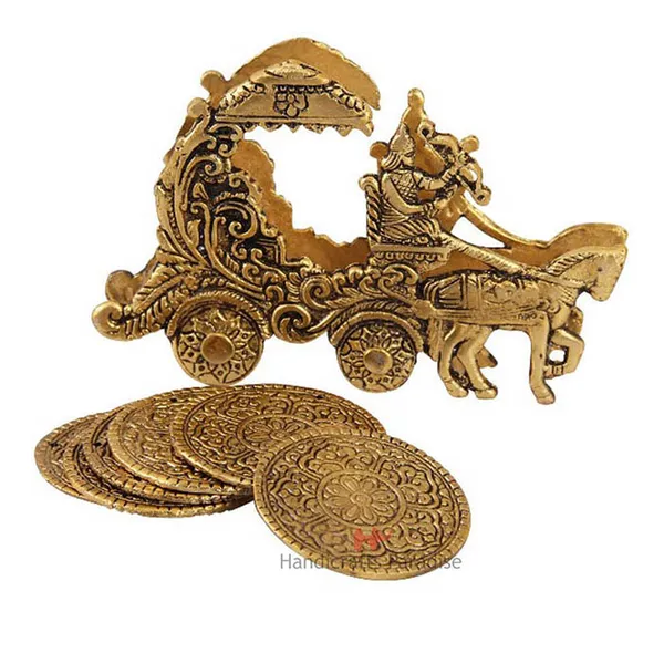 Golden_Coaster_Set_Placed_In_A_Chariot_Antique
