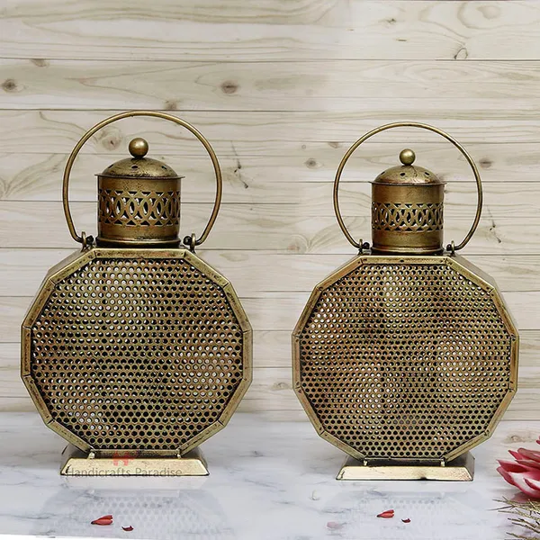 Rusty_Golden_Tealight_Holder_With_Cut_Work_For_Home_Decor,_13_Inch,_(Set_Of_2_Pcs)