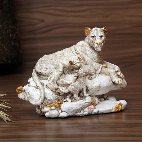 White_Tiger_Statue_With_Cubs_Figurine_For_Home_Decor,_8Inch