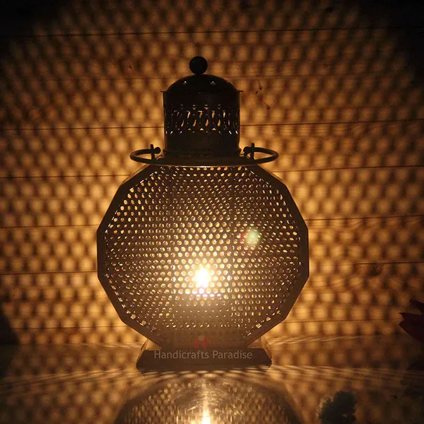 Rusty_Golden_Lantern_Shaped_Tealight_Holder_Wrought_Iron_Showpiece,_11_Inch