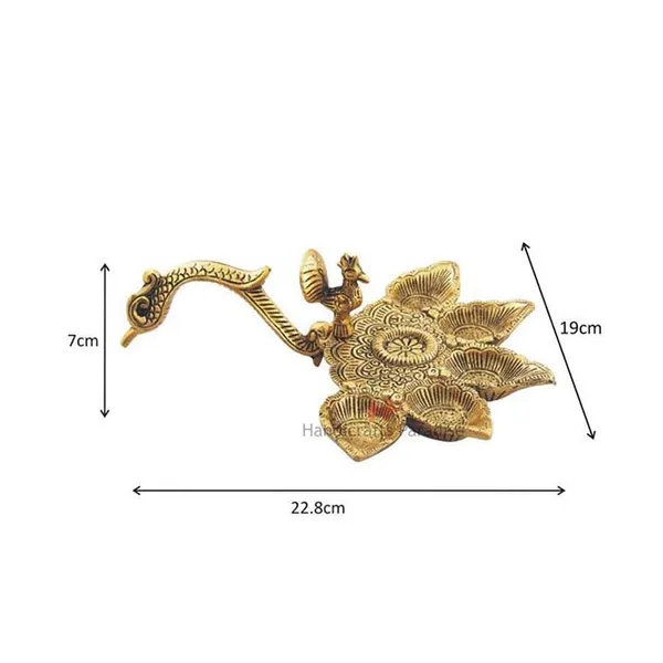 Golden_Diya_With_Peacock_Handle_Antique