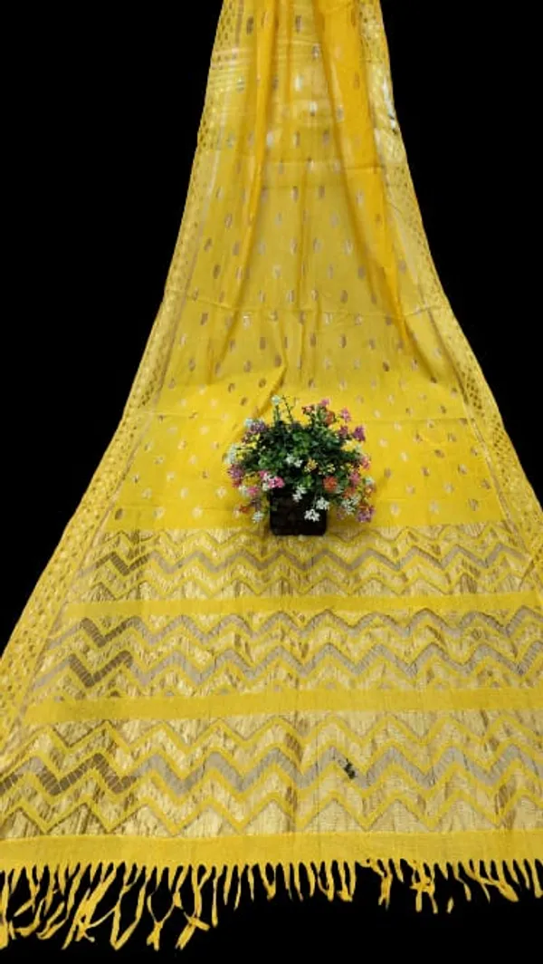 Women_Yellow_Weaving__Silk_Dupatta