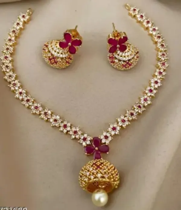 Red_Design_Short_Cocktail_Necklace_Set_For_Women