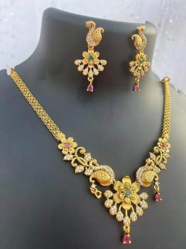 Multicolor_Attractive_Peacock_Design_Necklace_For_Women