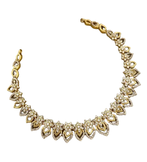 Golden_Beautiful_Minimal_Elegant_Leaves_Necklace_Set_For_Women