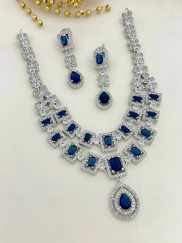 Dark_Blue_Classic_Ad_Stone_Short_Necklace_Set_For_Women
