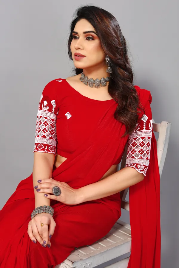 Red_Georgette_Solid/Plain_Party_And_Festive_Bollywood_Blend_Saree_With_unstitched_Blouse