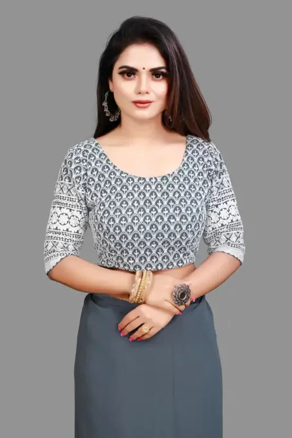 Grey_Georgette_Solid/Plain_Party_And_Festive_Bollywood_Pure_Saree_With_unstitched_Blouse