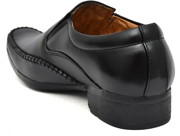 Black_Synthetic_Leather_Shoes_For_Men