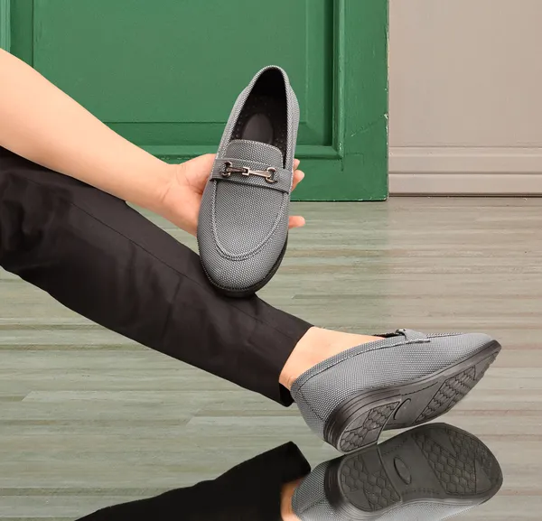 Grey_Synthetic_Leather_Loafers_For_Men