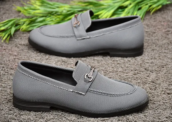 Grey_Synthetic_Leather_Loafers_For_Men