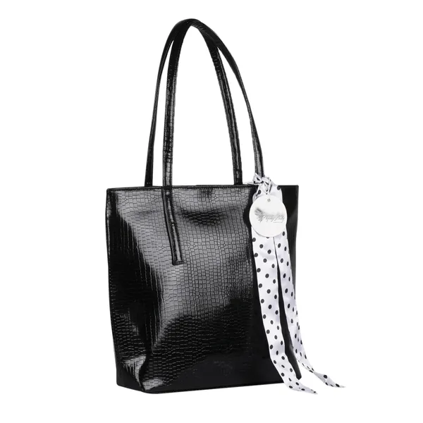 Black_Fashionable_&_Trendy_Croc_Handbag_For_Women
