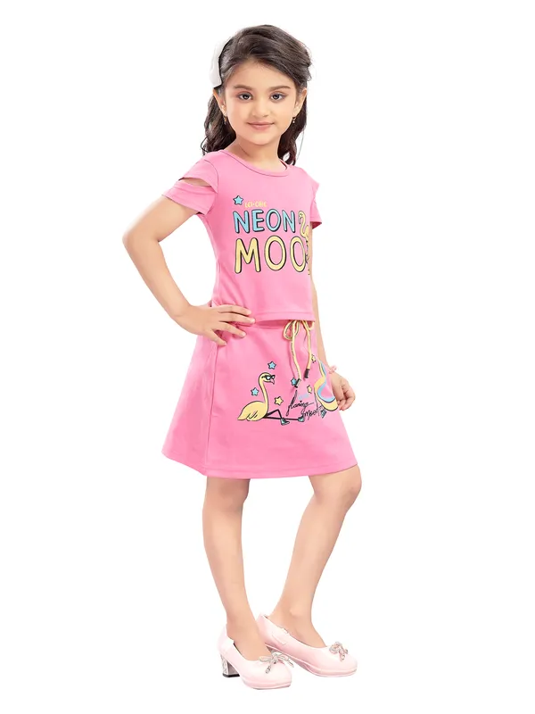 Pink_Hosiery_Text_Print_Top_&_Skirt_For_Girls