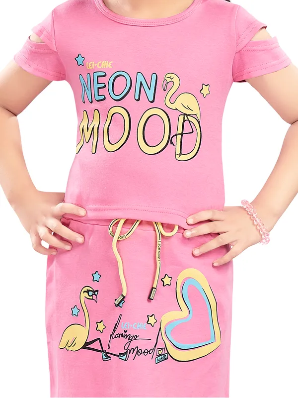 Pink_Hosiery_Text_Print_Top_&_Skirt_For_Girls
