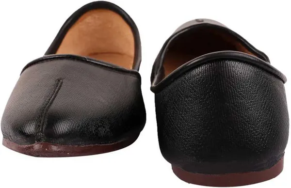 Black_&_Brown_&_White_PU_Premium_Mojaris_Shoe_For_Men