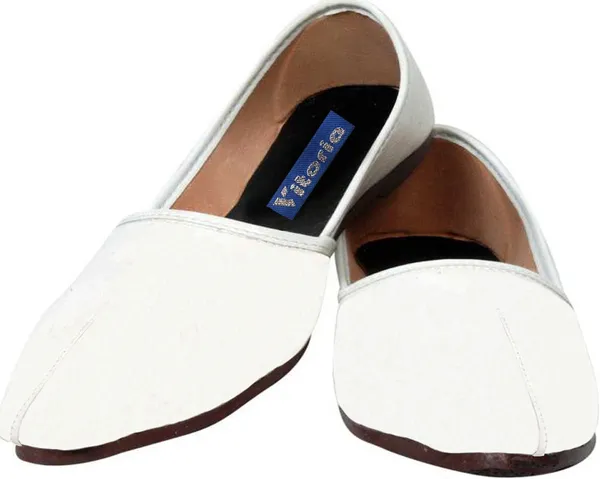 Tan_&_White_PU_Premium_Mojaris_Shoe_For_Men