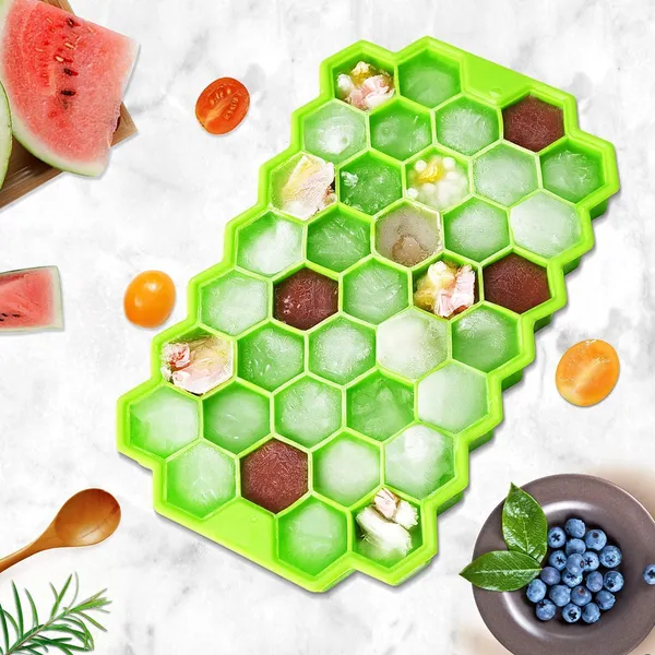 Honeycomb_Ice_Cube_Tray_Set_-_Pack_of_2
