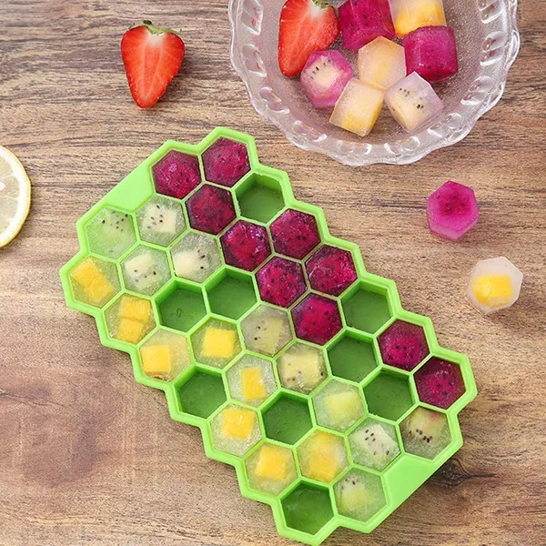 Honeycomb_Ice_Cube_Tray_Set_-_Pack_of_2