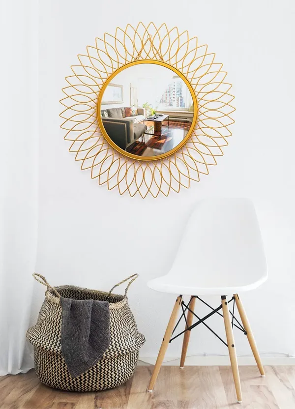 Gold_Beautiful_Modern_Designer_Sunflower_Iron_Decorative_Wall_Mirror