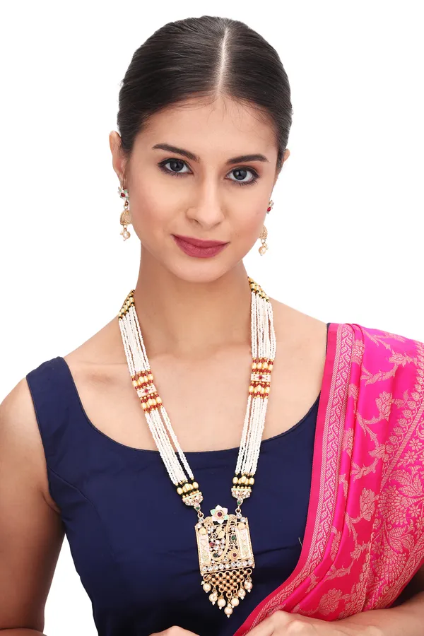 Royal_Marcasite_Pendant_Necklace_With_Earrings_For_Women_|_White