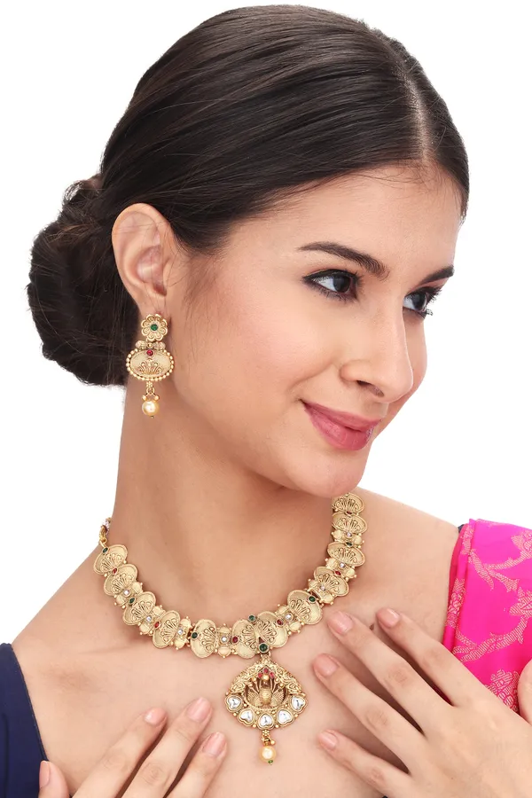 Statement_Laye_Necklace_With_Earrings_For_Women_|_Golden