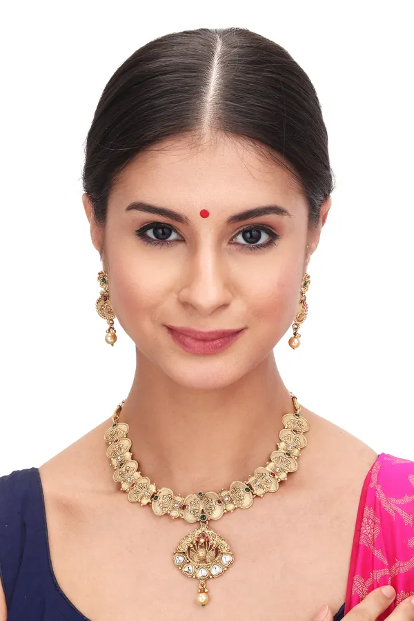 Statement_Laye_Necklace_With_Earrings_For_Women_|_Golden