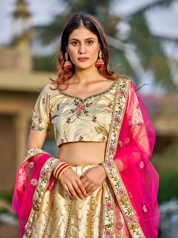 Cream_Embroidery_Work_Lehenga_Choli_With_Dupatta_For_Women
