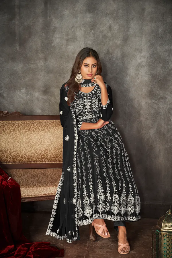 Black_Santoon_Anarkali_Suit_For_Women