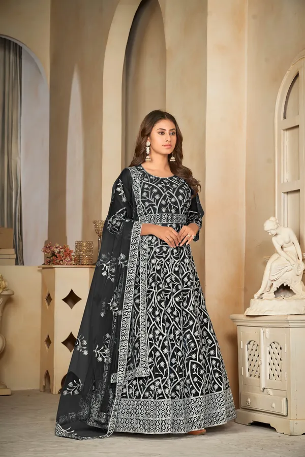 Black_Santoon_Anarkali_Suit_For_Women