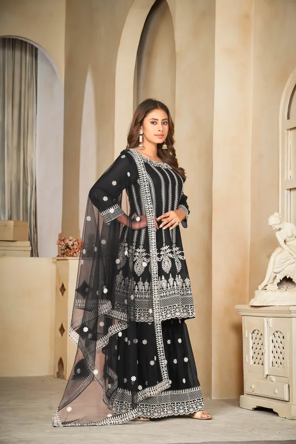 Black_Georgette_Anarkali_Suit_For_Women