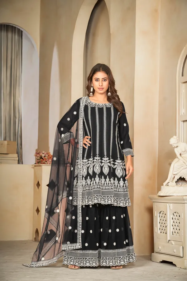 Black_Georgette_Anarkali_Suit_For_Women