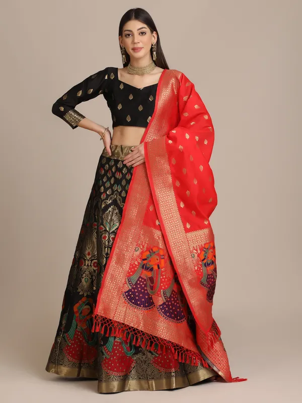 Black_Zari_Lehenga_Choli_With_Dupatta_For_Women