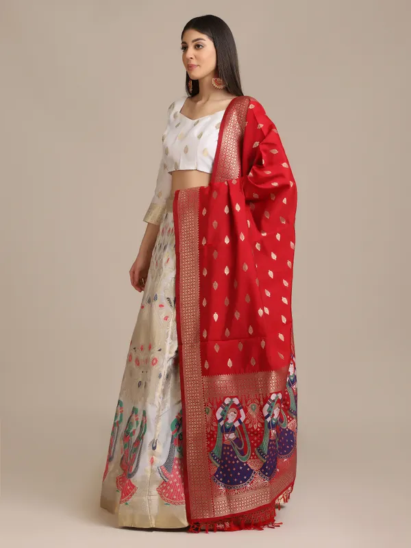 White_Zari_Lehenga_Choli_With_Dupatta_For_Women