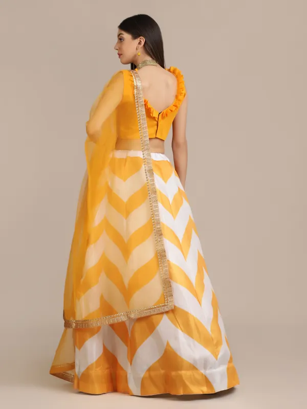 Yellow_Printed_Lehenga_Choli_With_Dupatta_For_Women