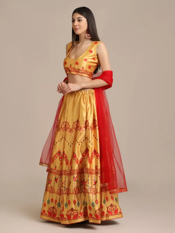 Yellow_Floral_Lehenga_Choli_With_Dupatta_For_Women