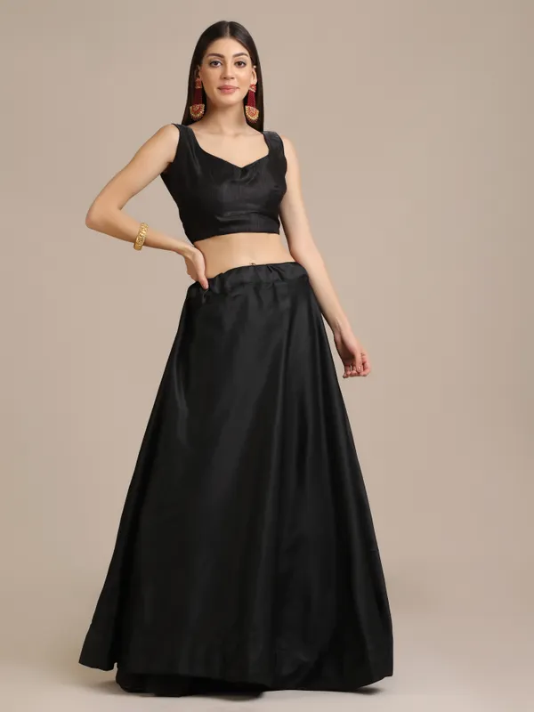 Black_Plain_Lehenga_Choli_With_Dupatta_For_Women