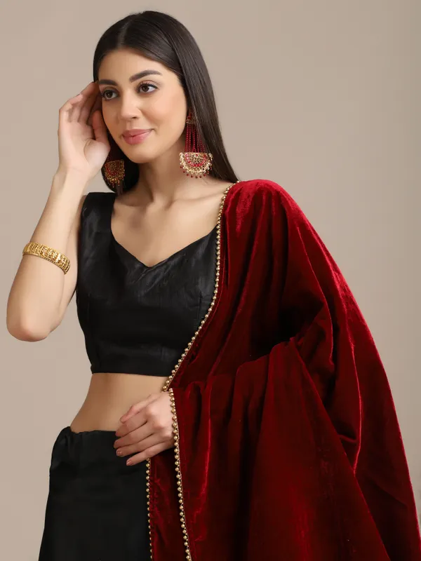 Black_Plain_Lehenga_Choli_With_Dupatta_For_Women