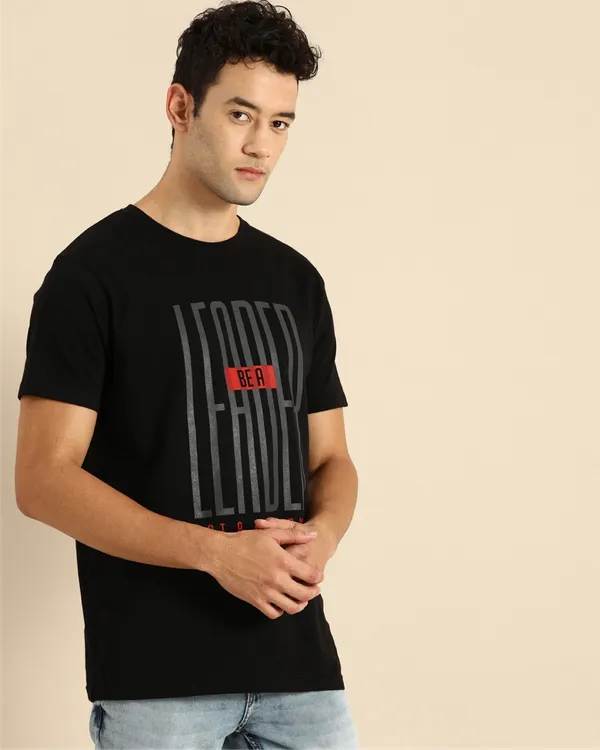 Black_Stylish_Classic_T-Shirt_For_Men