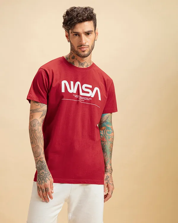 Red_Stylish_Classic_T-Shirt_For_Men