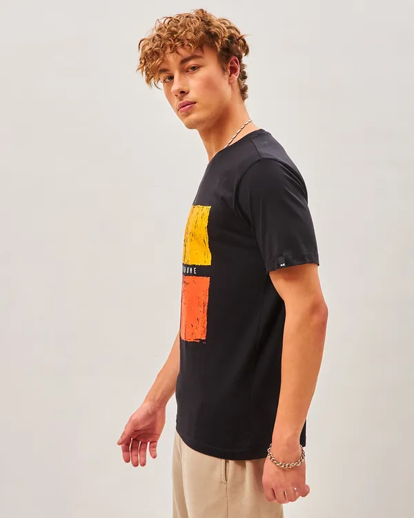 Black_Stylish_Classic_T-Shirt_For_Men
