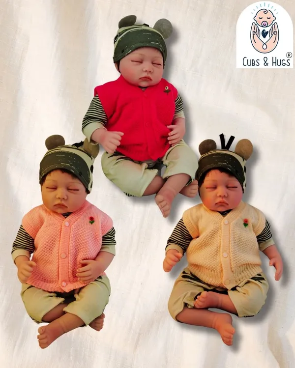 Multicolour_Woollen_New_Born_Baby_Vest_(Pack_Of_3)