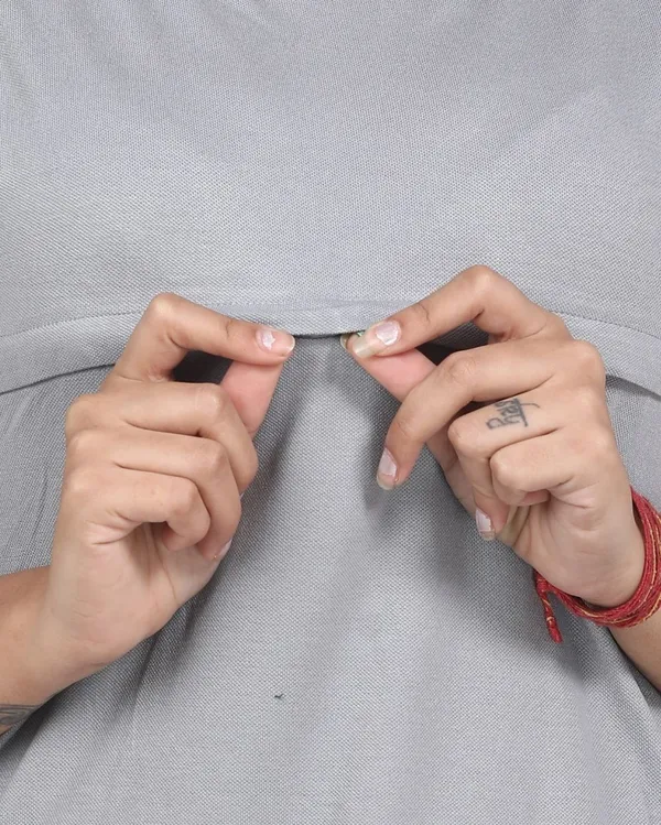 Grey_Cotton_Feeding_Top_Tshirt_For_Women