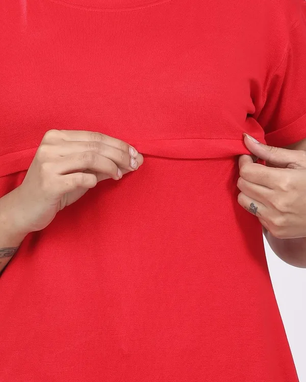 Red_Cotton_Feeding_Top_Tshirt_For_Women