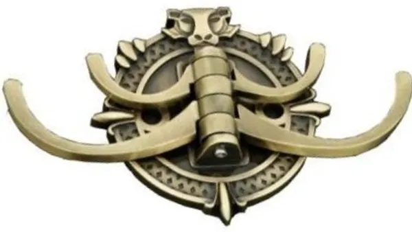 Multicolor_Lion_4_In_One_Brass_Antique_Movable_Belt,_Cloth,_Purse,_Robe,_Coat_Or_Hanger_Swivel_Hook_4_(Pack_Of_1)