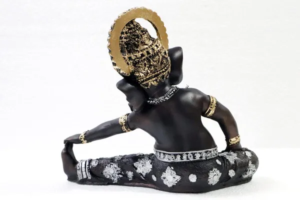 Handcrafted_Statue_Of_Sitting_Buddha_Idol_Showpiece_For_Home_Decoration
